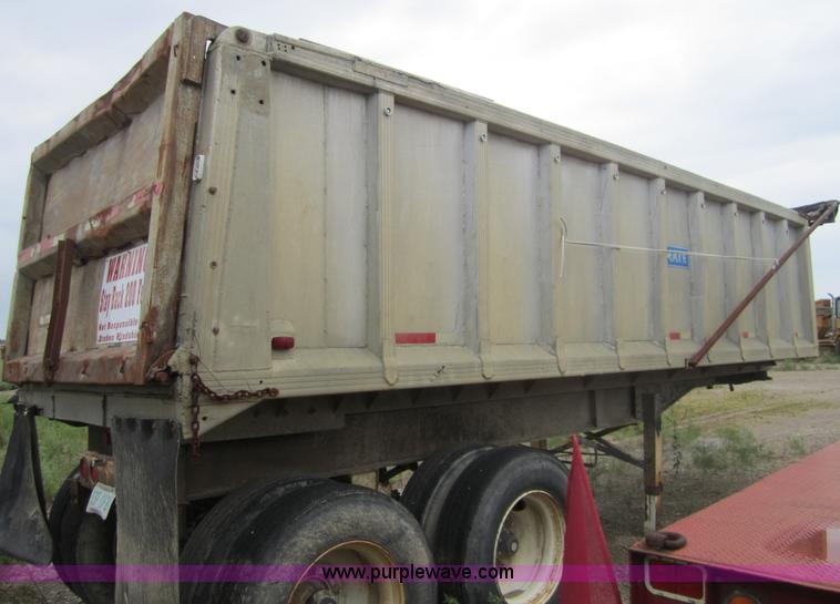 image for item A4720 1978 Mate 24' dump trailer