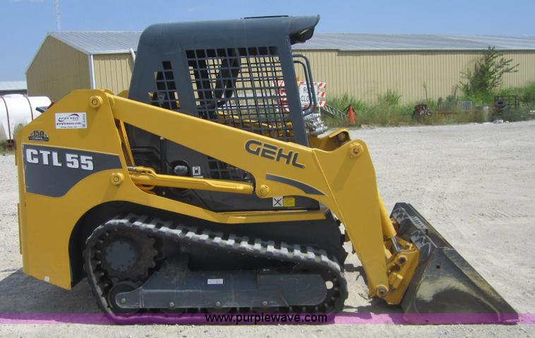 image for item A4724 Gehl CTL55 skid steer
