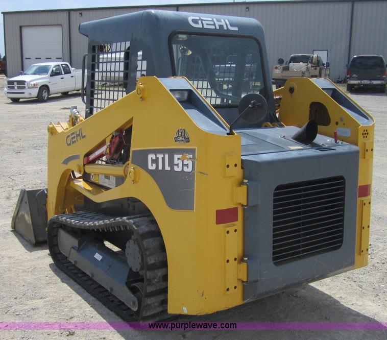 image for item A4724 Gehl CTL55 skid steer