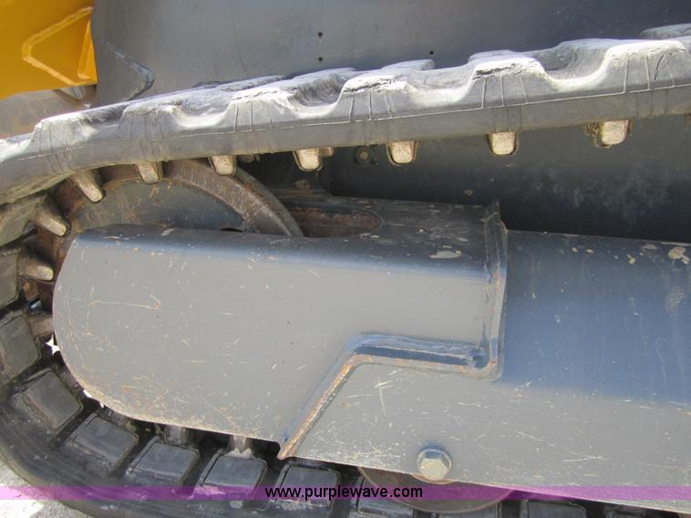image for item A4724 Gehl CTL55 skid steer
