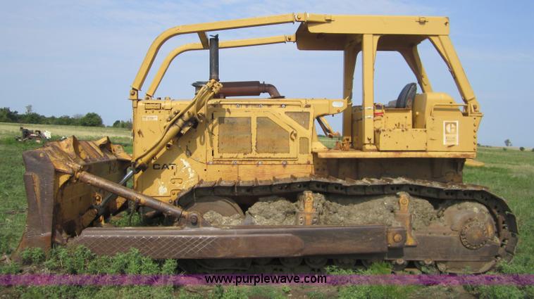 image for item A4729 1978 Caterpillar D8K dozer