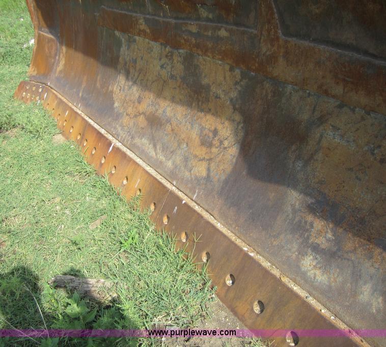 image for item A4729 1978 Caterpillar D8K dozer