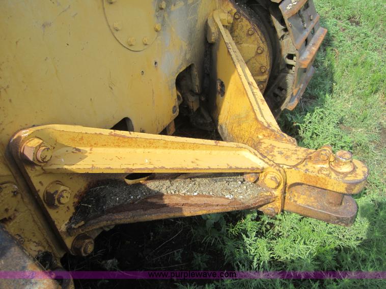 image for item A4729 1978 Caterpillar D8K dozer