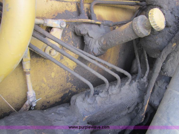 image for item A4729 1978 Caterpillar D8K dozer