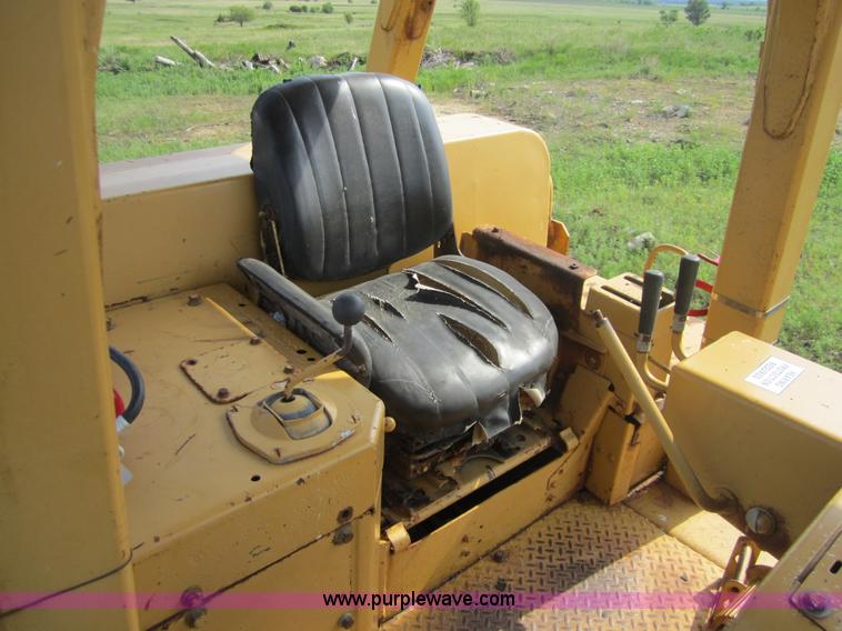 image for item A4729 1978 Caterpillar D8K dozer