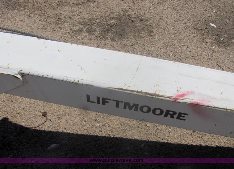 image for item A9108 Liftmoore truck crane