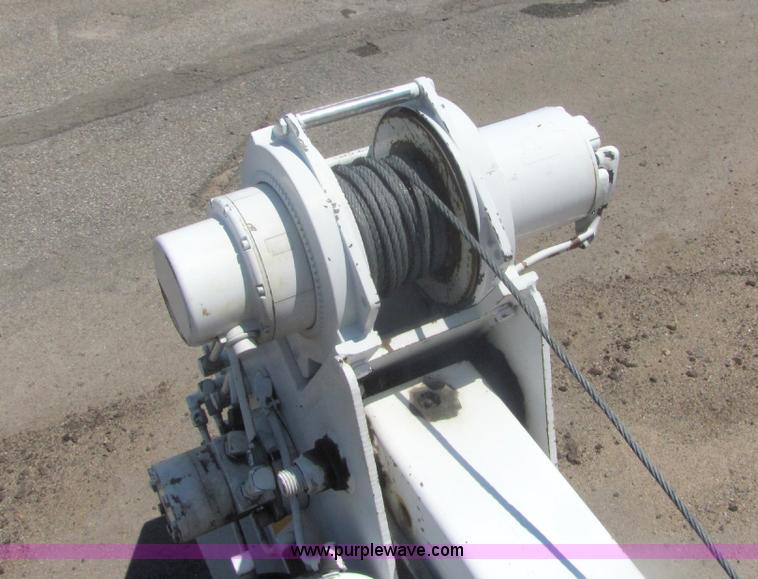 image for item A9108 Liftmoore truck crane