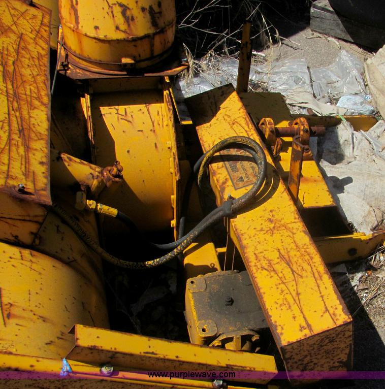 image for item A9110 Excel Hustler 275 mower