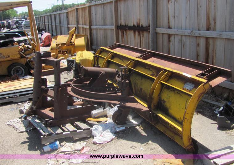 image for item A9111 Valk RV112 11' snow plow