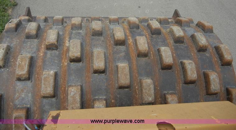 image for item A9978 Dynapac CA15 foot pad vibratory packer