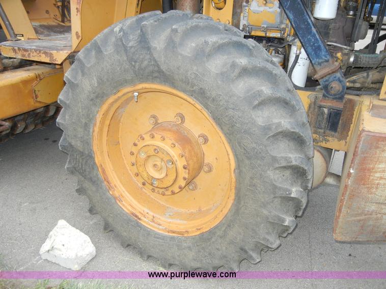 image for item A9978 Dynapac CA15 foot pad vibratory packer