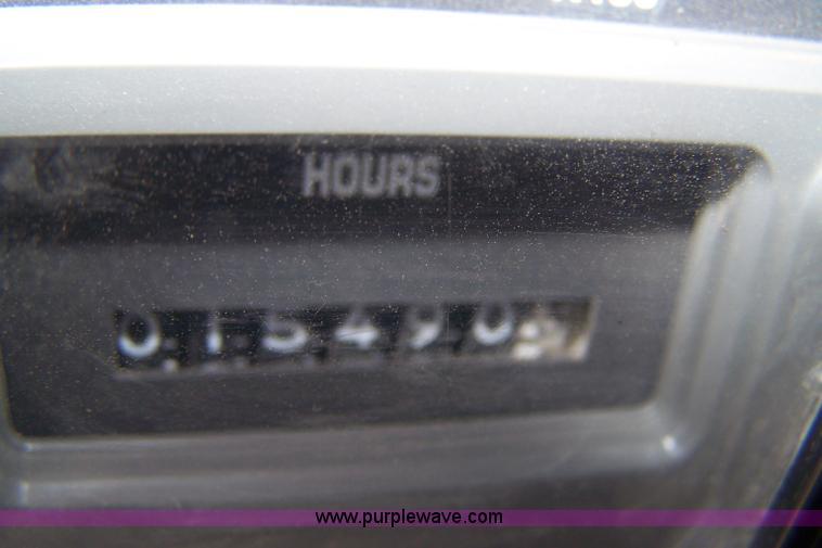 image for item B3533 2000 International F2554 dump truck