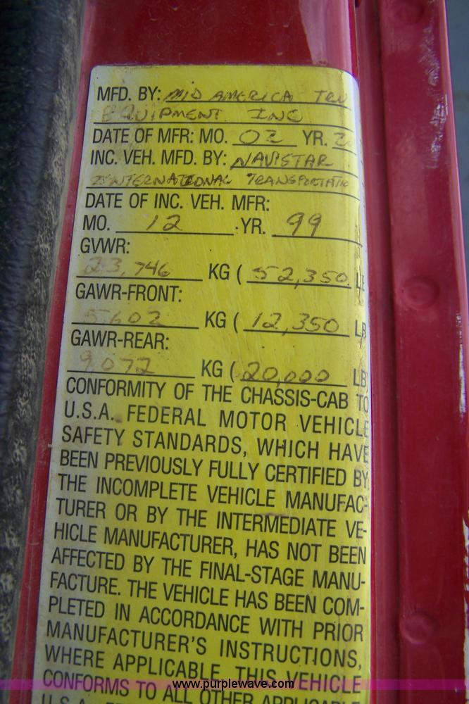 image for item B3533 2000 International F2554 dump truck