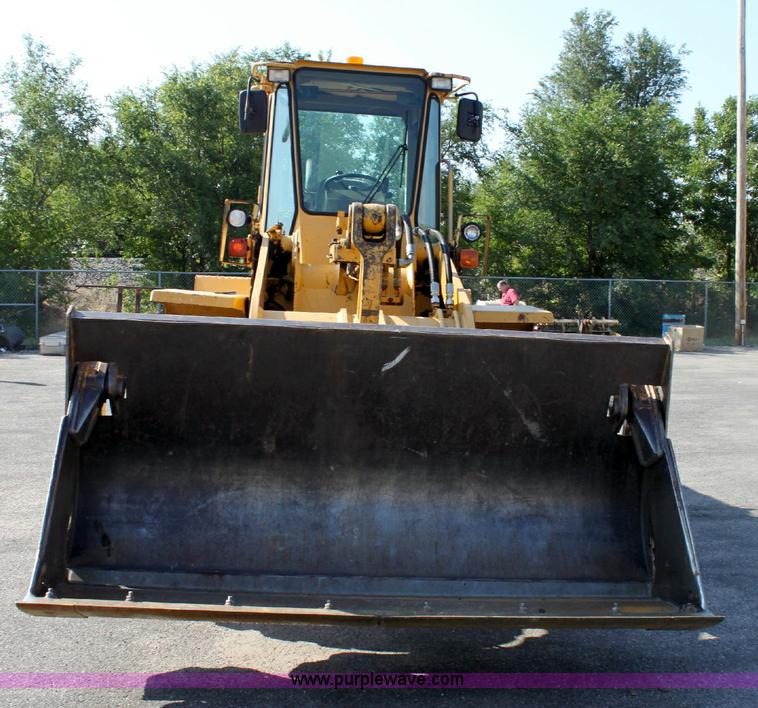 image for item B9757 1993 John Deere 544G wheel loader