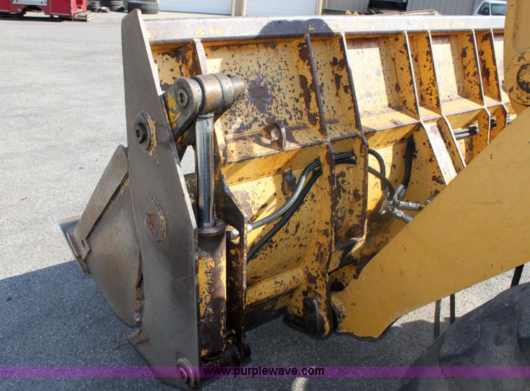 image for item B9757 1993 John Deere 544G wheel loader