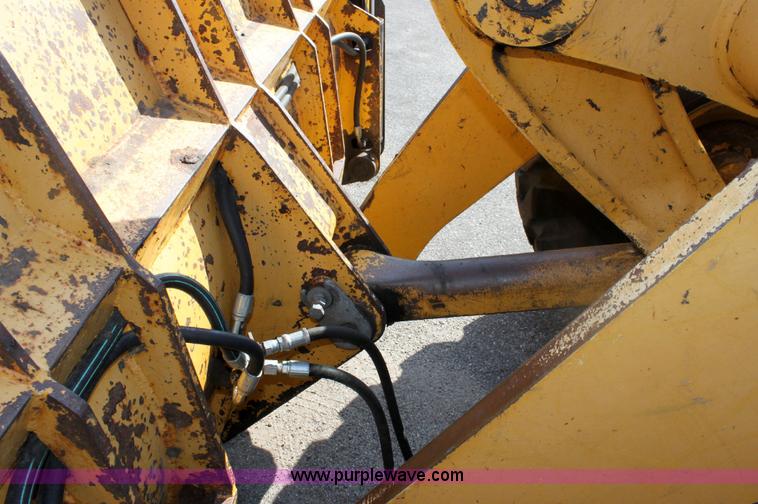 image for item B9757 1993 John Deere 544G wheel loader