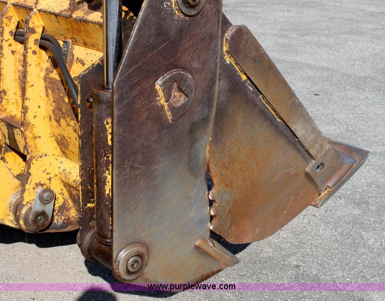 image for item B9757 1993 John Deere 544G wheel loader