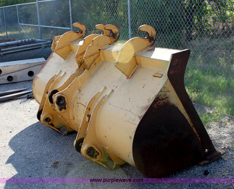 image for item B9757 1993 John Deere 544G wheel loader