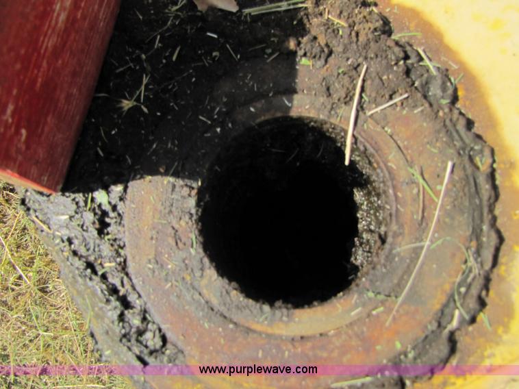 image for item C9524 Komatsu PC220LC 59'9" long reach boom and stick