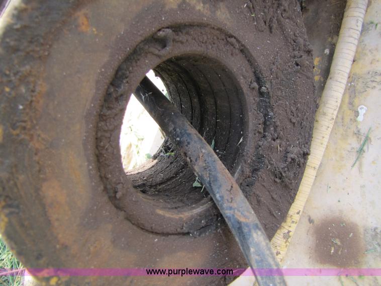 image for item C9524 Komatsu PC220LC 59'9" long reach boom and stick