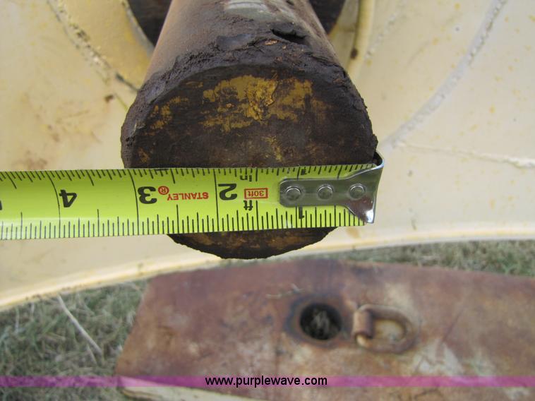 image for item C9524 Komatsu PC220LC 59'9" long reach boom and stick