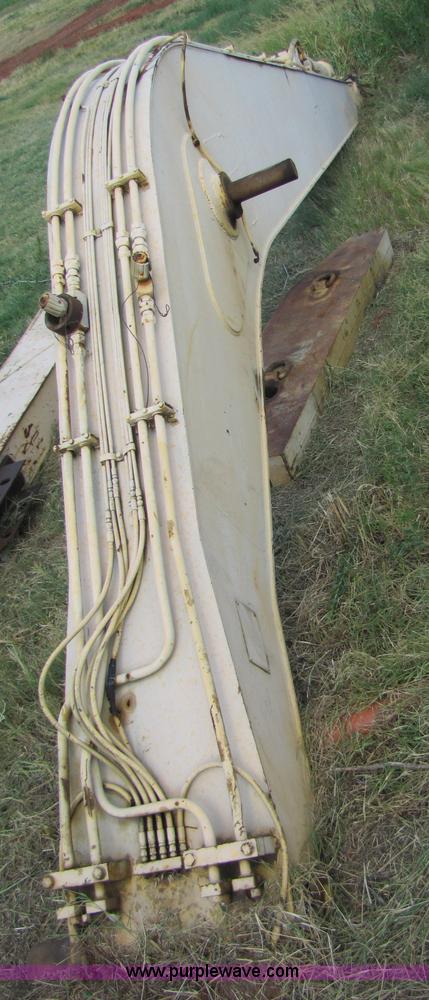 image for item C9524 Komatsu PC220LC 59'9" long reach boom and stick