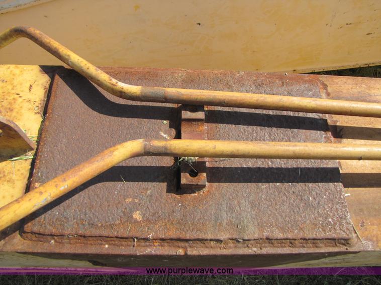 image for item C9524 Komatsu PC220LC 59'9" long reach boom and stick