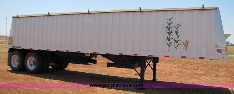 image for item 3441 2011 Travelong 34' dual hopper grain trailer