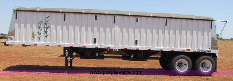 image for item 3441 2011 Travelong 34' dual hopper grain trailer
