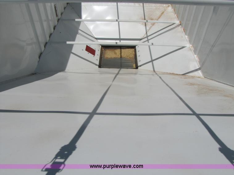 image for item 3441 2011 Travelong 34' dual hopper grain trailer