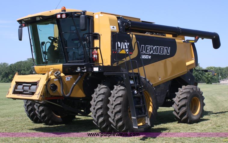 image for item A2167 2006 Lexion 560R RWA combine