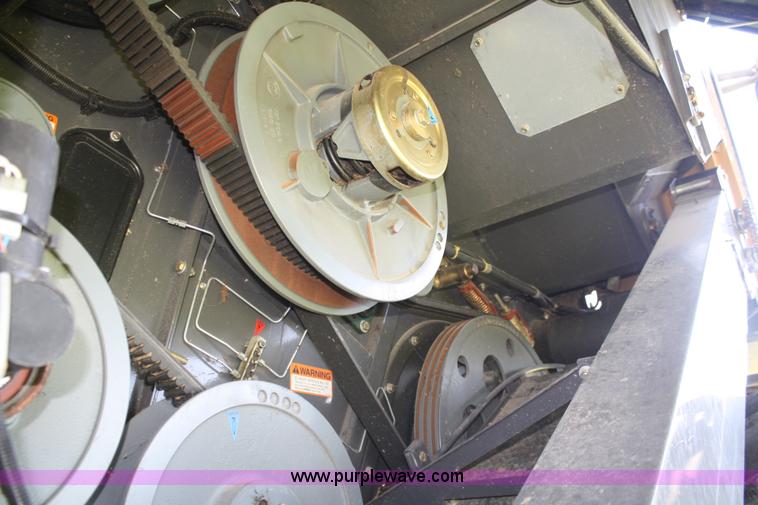 image for item A2167 2006 Lexion 560R RWA combine