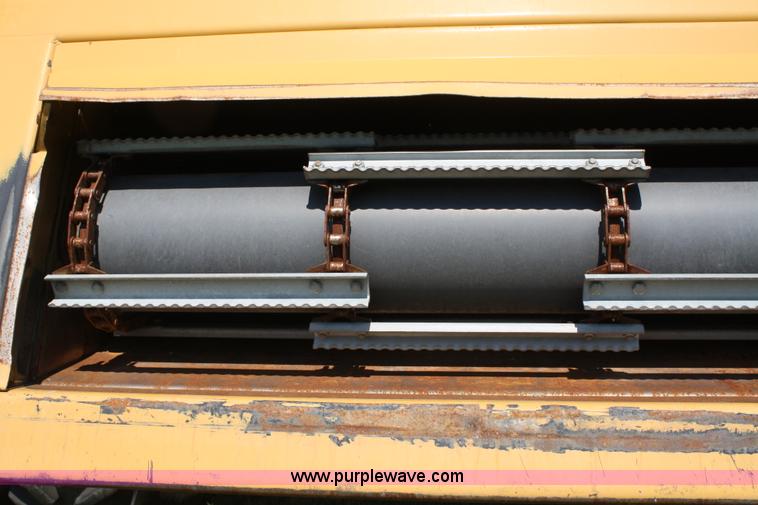 image for item A2167 2006 Lexion 560R RWA combine