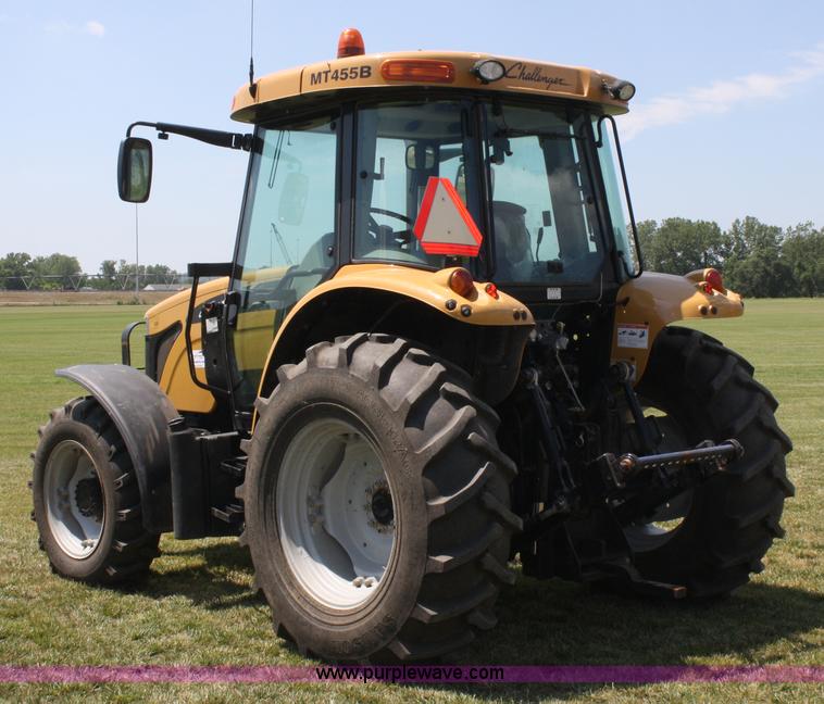 image for item A2175 2009 Challenger MT455B MFWD tractor