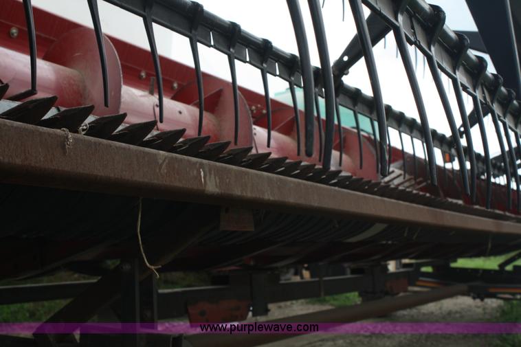 image for item A2185 2006 Case IH 1020F 25' flex head