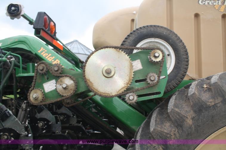 image for item A2190 Great Plains Yield Pro 1625 planter
