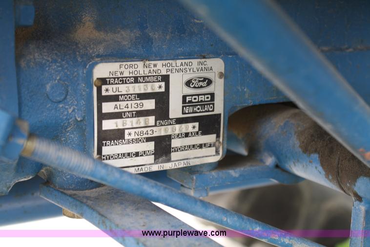 image for item A2214 1991 Ford 1720 MFWD tractor