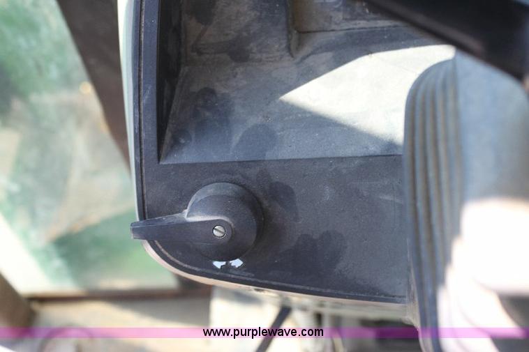 image for item A2583 John Deere 5300 tractor