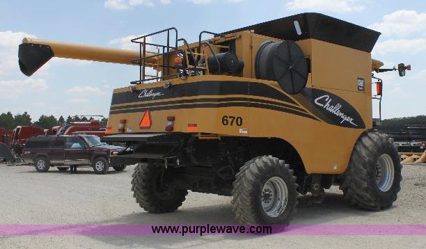 image for item A3595 2005 Challenger 670 corn/soybean combine