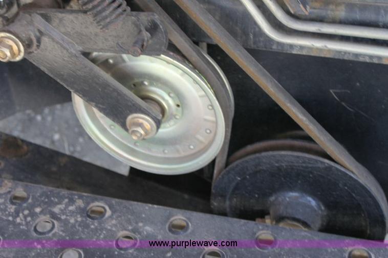 image for item A3595 2005 Challenger 670 corn/soybean combine