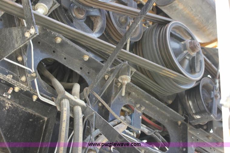 image for item A3595 2005 Challenger 670 corn/soybean combine