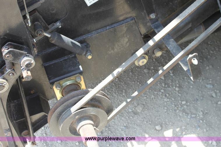 image for item A3595 2005 Challenger 670 corn/soybean combine