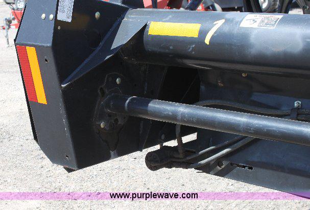 image for item A3599 2005 Mac Don 974 36' flex draper head