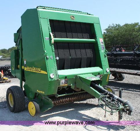 image for item A3600 John Deere 567 mega wide round baler