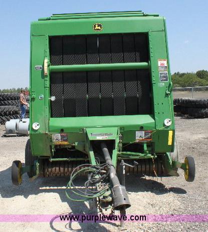 image for item A3600 John Deere 567 mega wide round baler