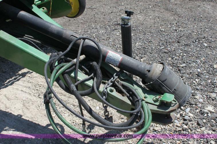 image for item A3600 John Deere 567 mega wide round baler