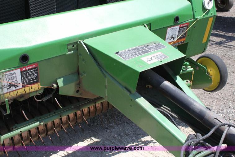 image for item A3600 John Deere 567 mega wide round baler