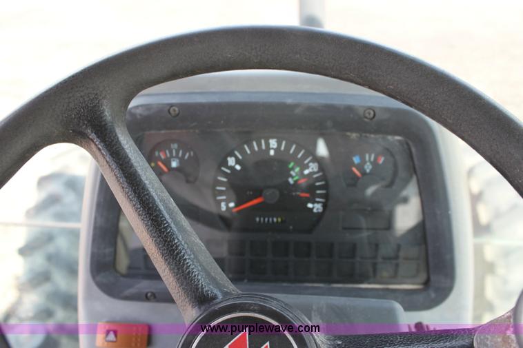 image for item A3606 1998 Massey-Ferguson 4253 tractor