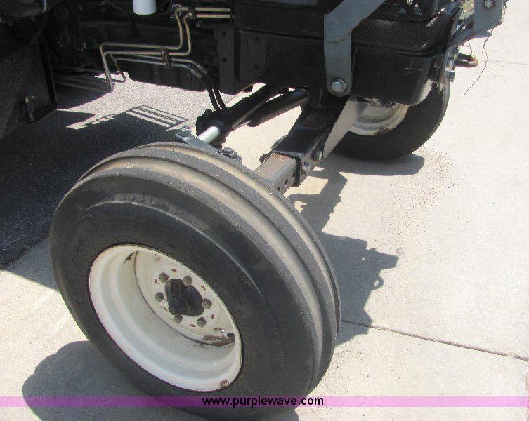 image for item A3657 New Holland TS110 tractor