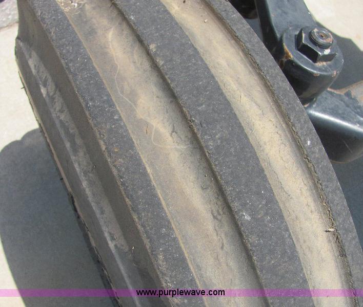 image for item A3657 New Holland TS110 tractor